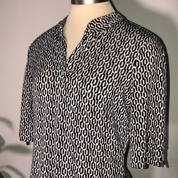 Laundry By Shelli Segal - Picture 3 of 7